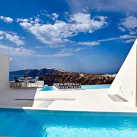 Alti Santorini Luxury Suites 4*