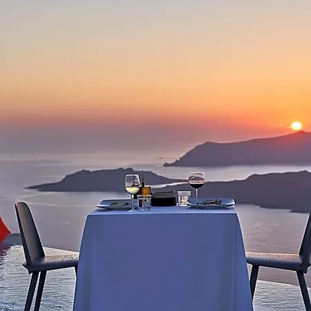 Alti Santorini Luxury Suites 4*