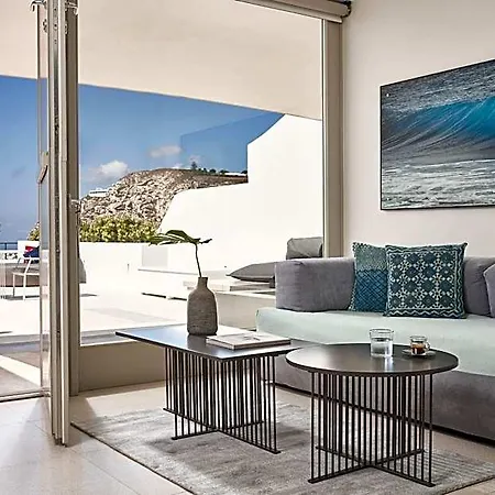 Alti Santorini Luxury Suites Ξενοδοχείο 4*
