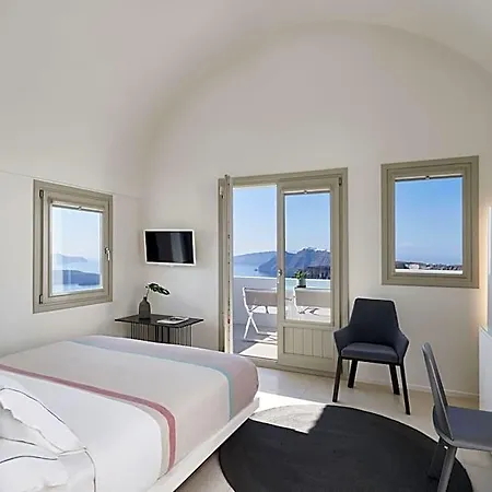 Alti Santorini Luxury 4* Ormos Athinios