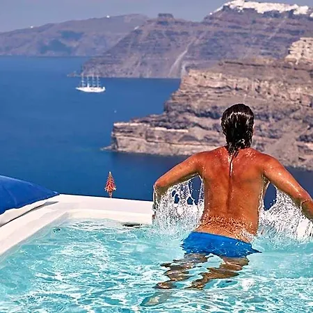 Ξενοδοχείο Alti Santorini Luxury Suites 4*