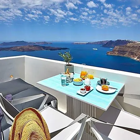 Hotel Alti Santorini Luxury Suites 4*